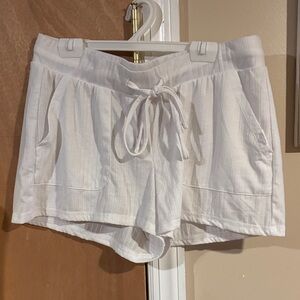 Roxy White Ribbed Drawstring Athletic Shorts